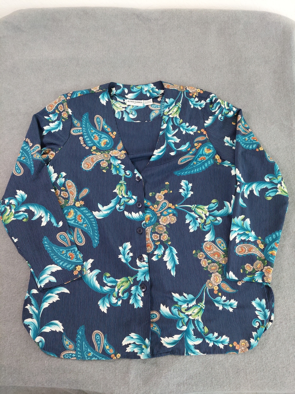 Alfred Dunner Vintage 2-in-1 Faux Layered Blouse Paisley Pinstripe Size 14 - Picture 2 of 7